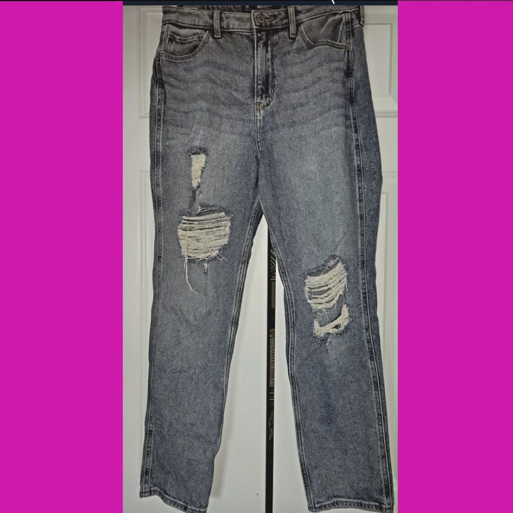 Hollister Ultra High-Rise Ripped Medium Wash Dad Jeans size 7